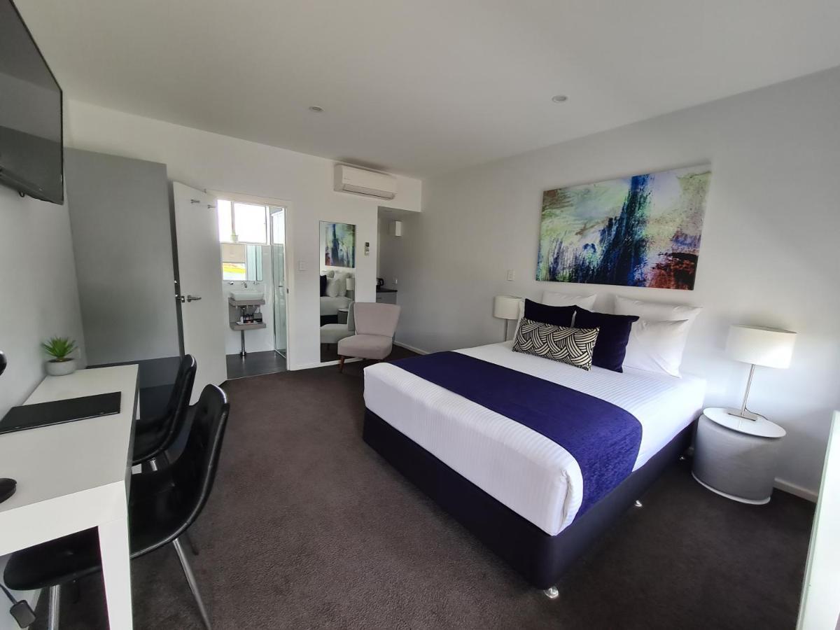 The Avenue Inn Naracoorte Bagian luar foto